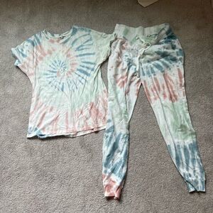 Z supply Tie-Dye T-Shirt and Joggers Set